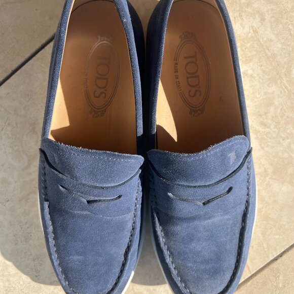 Tod's blue suede penny loafers - Picture 7 of 8